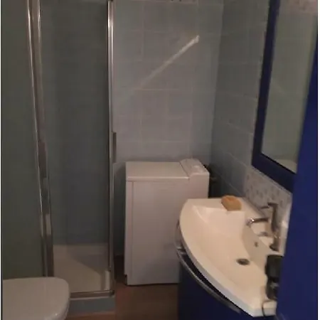 Antibes: A Nest Perched On The Sea! Apartmán *